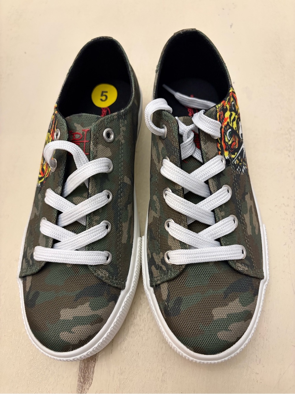 Ed Hardy Screaming Tiger Camo Low Top Canvas Sneakers – Women's Size 5 NWOT
